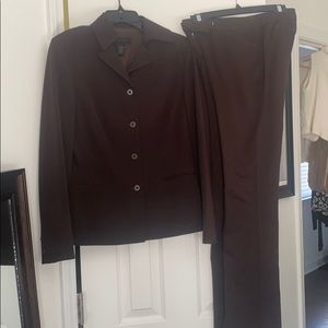 Brown pants suit